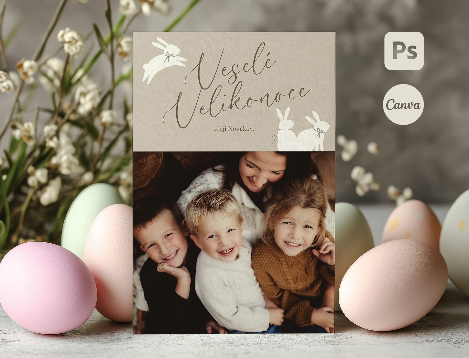 Detail ilustrace zajíčků na velikonoční pohlednici pro fotografy